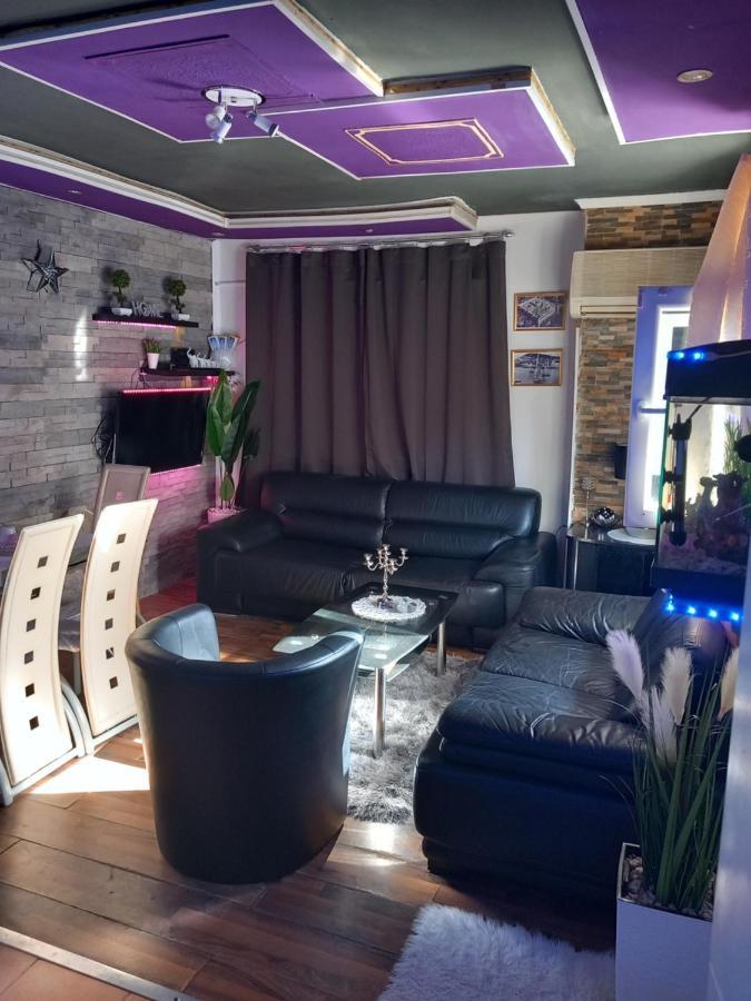 S-Type Apartment In The Center Split Buitenkant foto